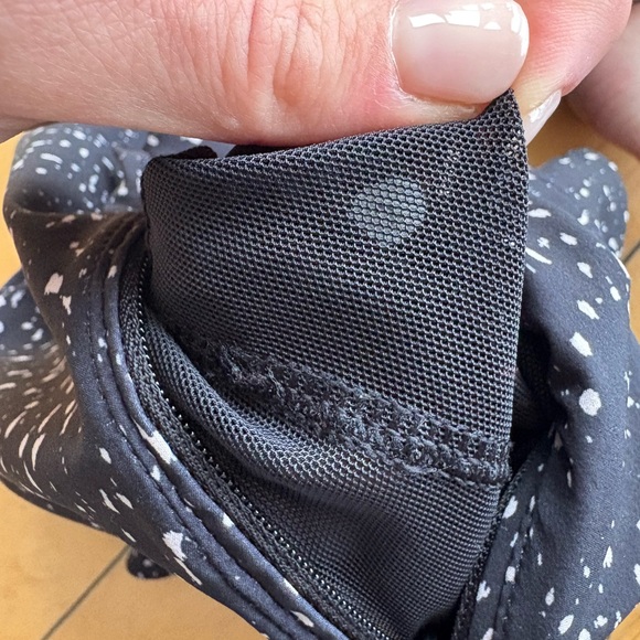 EUC 🍋 Lululemon Go The Distance Vest - Picture 16 of 16